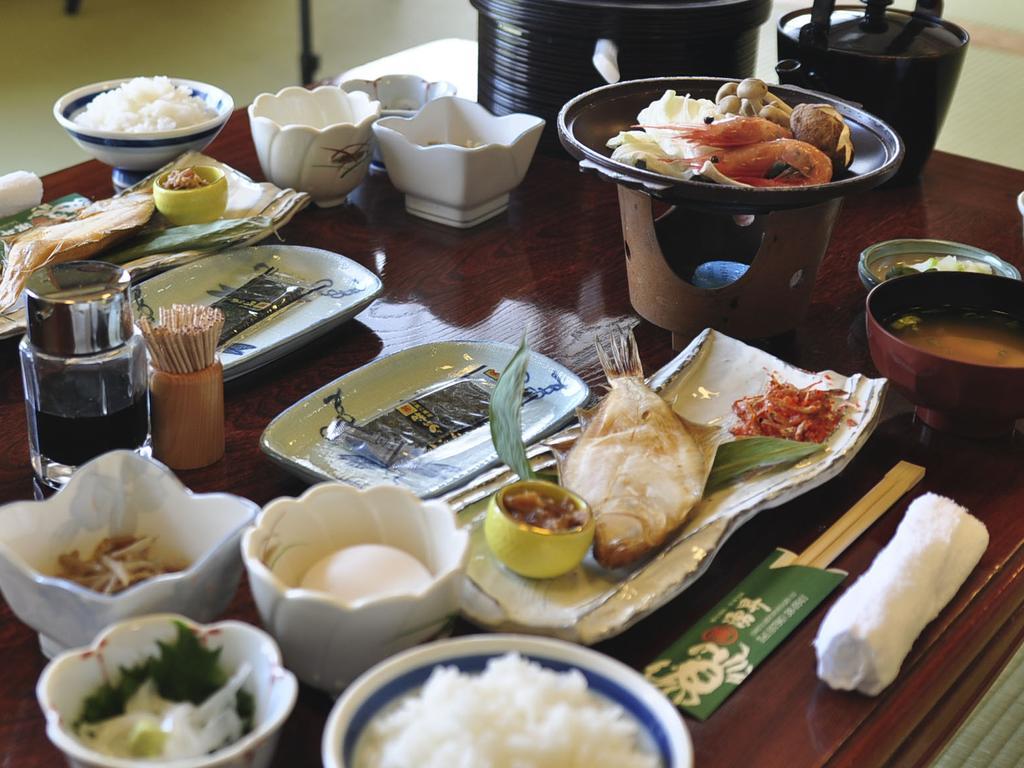 Sazu Onsen Yusho Hotel Kami  Luaran gambar