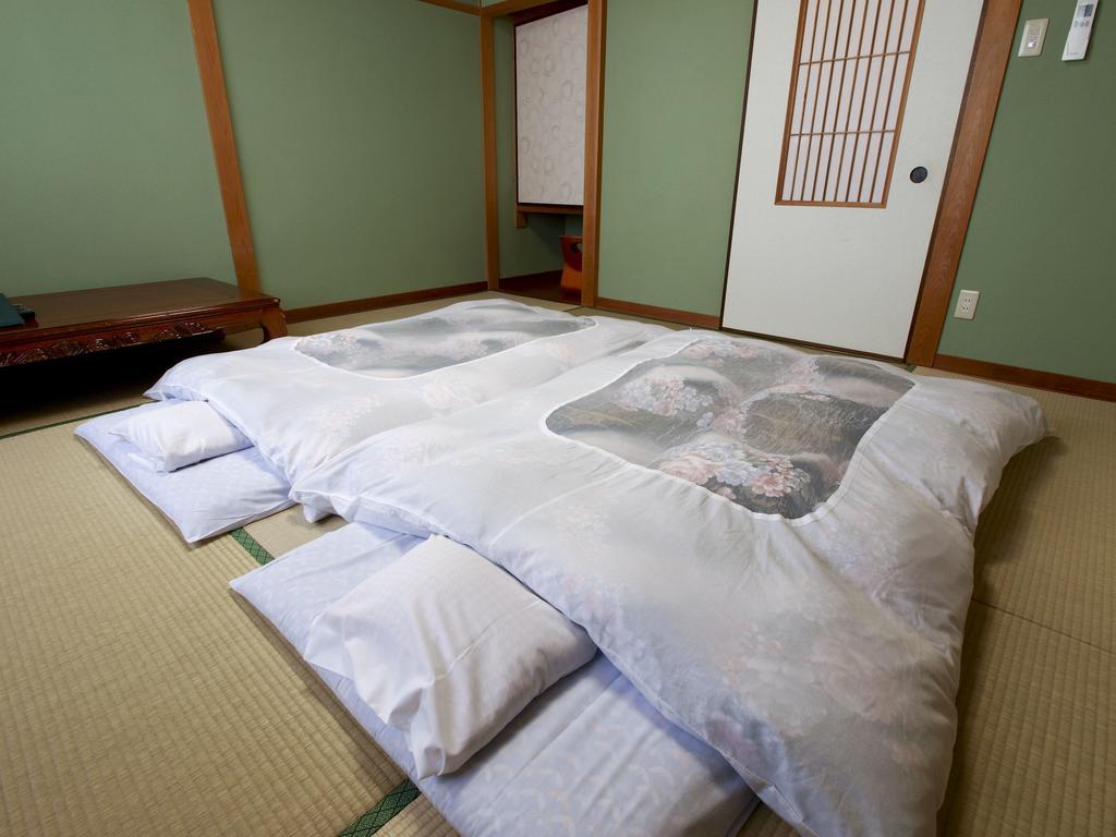 Sazu Onsen Yusho Hotel Kami  Bilik gambar