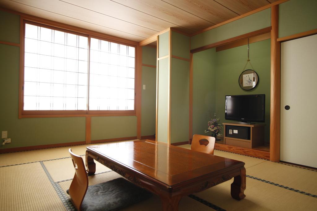 Sazu Onsen Yusho Hotel Kami  Bilik gambar